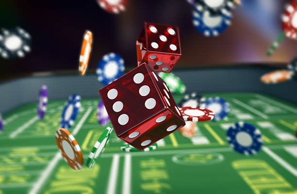 Live Domino QQ tiles and player seats on jp toto